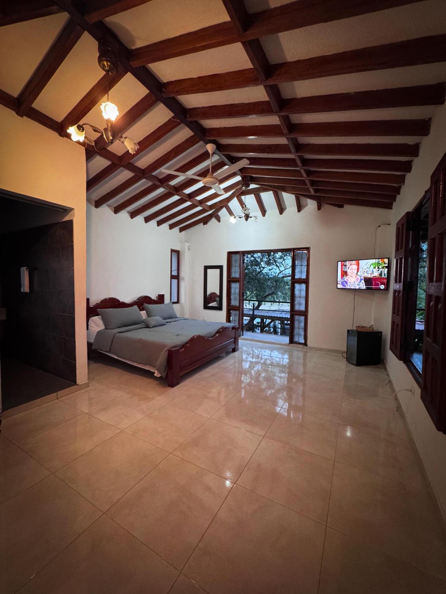 פריירה Ecoparadise Hotel מראה חיצוני תמונה